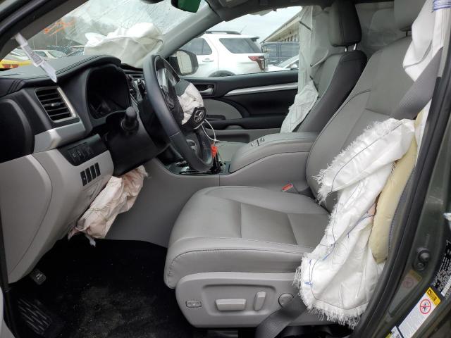 Photo 7 from auction – 2019 TOYOTA HIGHLANDER with VIN 5TDJZRFHXKS738593