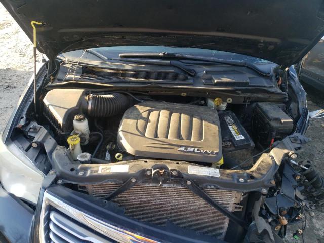 Photo 12 from auction – 2013 CHRYSLER TOWN & COU with VIN 2C4RC1BG2DR674550
