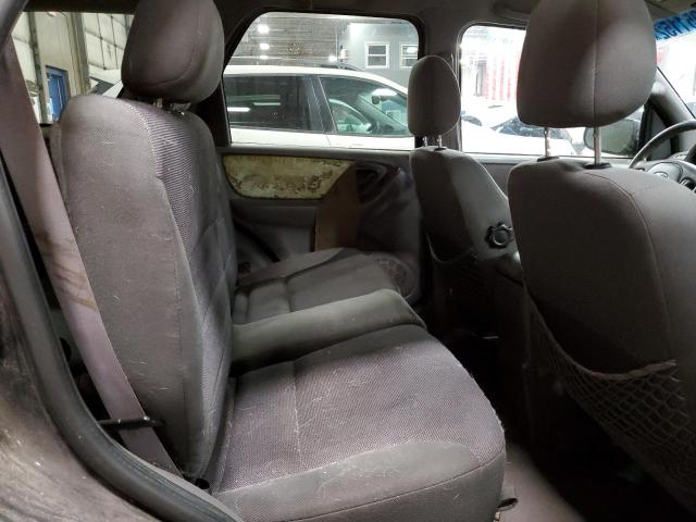 Photo 11 from auction – 2002 FORD ESCAPE XLT with VIN 1FMYU04162KD95833