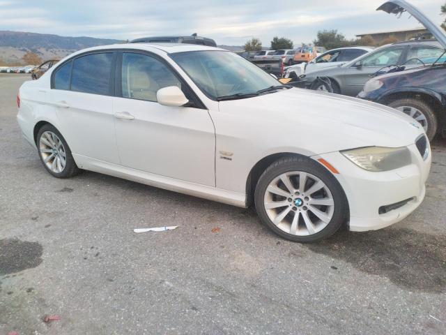 Photo 4 from auction – 2011 BMW 328 XI with VIN WBAPK7C58BA972724