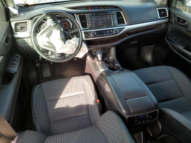 Photo 8 from auction – 2018 TOYOTA HIGHLANDER with VIN 5TDBZRFHXJS835375