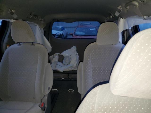 Photo 10 from auction – 2019 TOYOTA SIENNA LE with VIN 5TDJZ3DC7KS219618