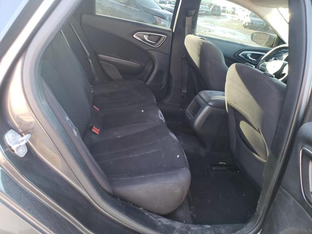 Photo 10 from auction – 2015 CHRYSLER 200 LIMITE with VIN 1C3CCCAB4FN559380