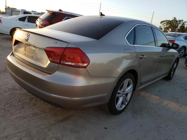Photo 3 from auction – 2015 VOLKSWAGEN PASSAT SEL with VIN 1VWCV7A3XFC075955