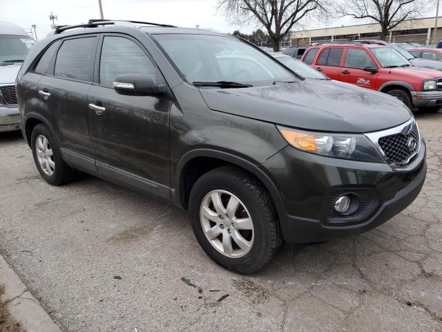Photo 4 from auction – 2013 KIA SORENTO LX with VIN 5XYKT3A66DG329130