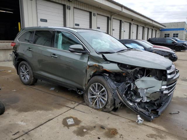 Photo 4 from auction – 2019 TOYOTA HIGHLANDER with VIN 5TDJZRFHXKS738593