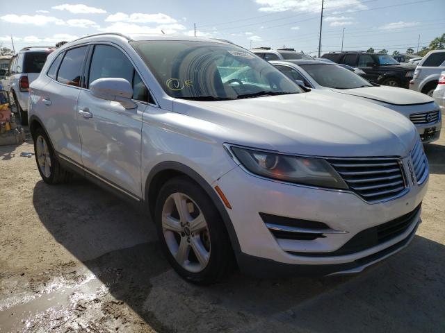Photo 4 from auction – 2015 LINCOLN MKC with VIN 5LMCJ1A91FUJ02558