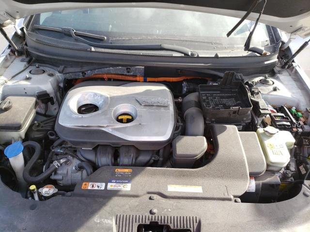 Photo 11 from auction – 2016 HYUNDAI SONATA HYB with VIN KMHE34L17GA034073