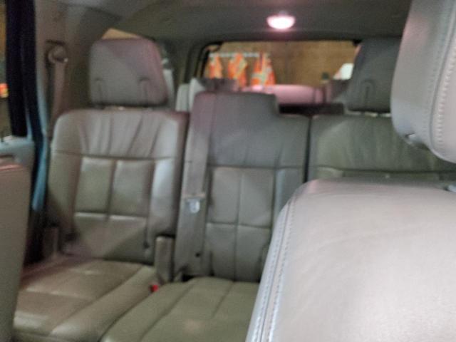 Photo 10 from auction – 2011 LINCOLN NAVIGATOR with VIN 5LMJJ2J52BEJ03748