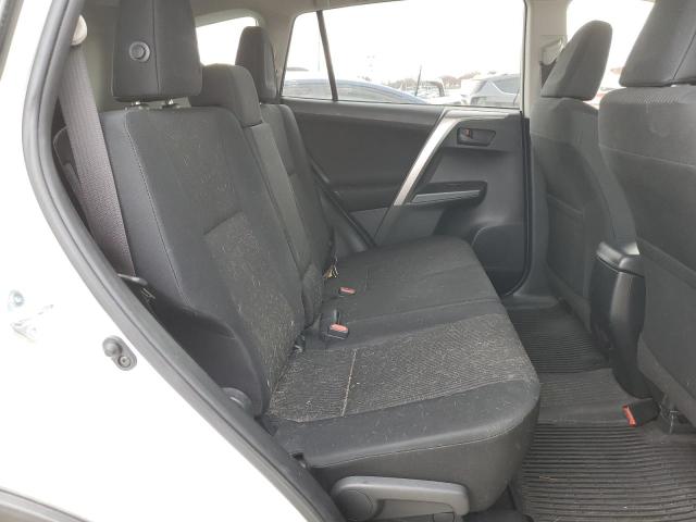 Photo 11 from auction – 2017 TOYOTA RAV4 LE with VIN JTMBFREV1HJ147501