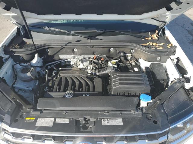 Photo 12 from auction – 2018 VOLKSWAGEN ATLAS S with VIN 1V2AR2CA2JC562877