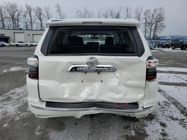 Photo 6 from auction – 2018 TOYOTA 4RUNNER SR with VIN JTEBU5JR3J5524556