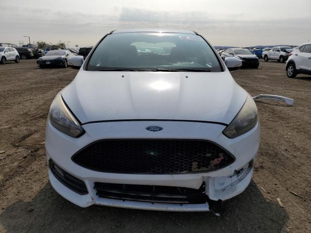 Photo 5 from auction – 2016 FORD FOCUS ST with VIN 1FADP3L95GL221360