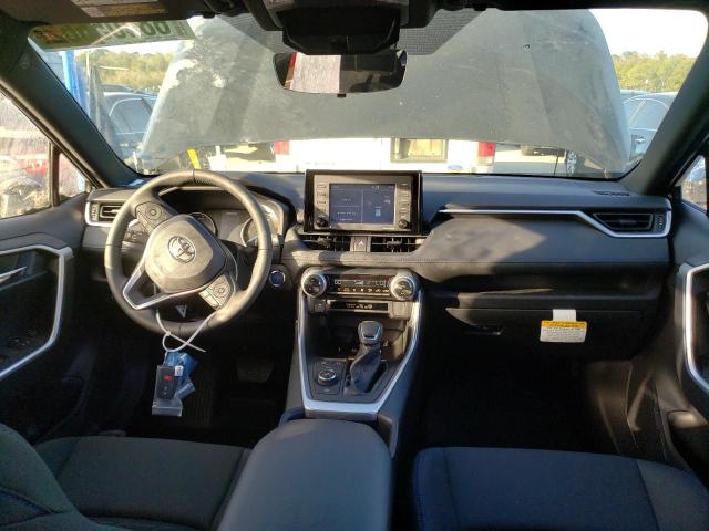 Photo 8 from auction – 2022 TOYOTA RAV4 SE with VIN JTM16RFV9ND531255
