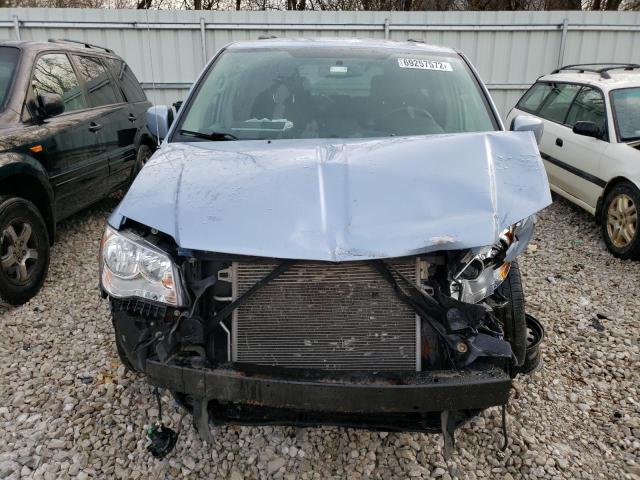 Photo 5 from auction – 2012 CHRYSLER TOWN & COU with VIN 2C4RC1BG1CR307542