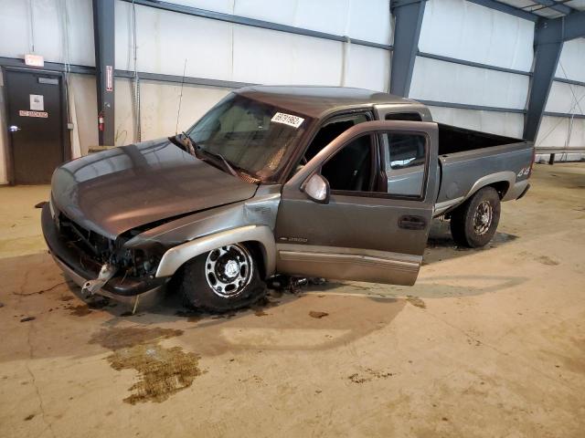 CHEVROLET silverado 2000 with VIN 1GCGK29U8YE114160 - Photo from auction