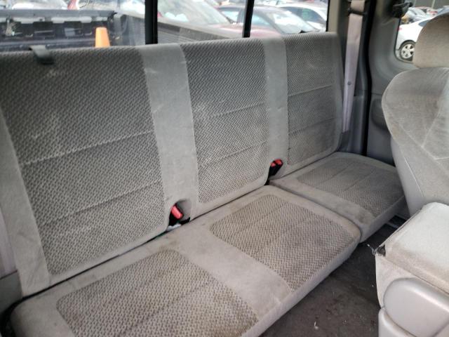 Zdjęcie 10 z aukcji – 2002 FORD F150 z VIN 1FTRX18W32NA35719