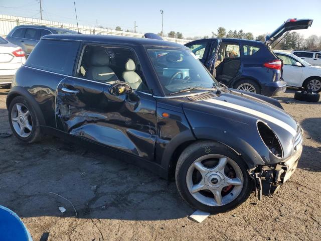 Photo 4 from auction – 2005 MINI COOPER with VIN WMWRC33485TJ65666