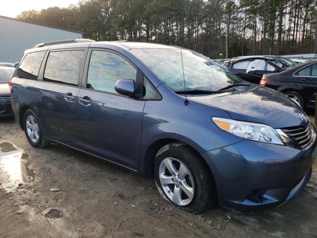 Photo 4 from auction – 2014 TOYOTA SIENNA LE with VIN 5TDKK3DC9ES522641