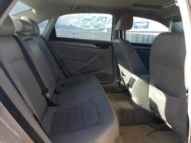 Photo 10 from auction – 2015 VOLKSWAGEN PASSAT SE with VIN 1VWBV7A35FC009907