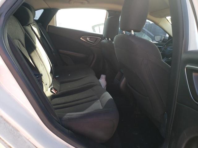 Photo 10 from auction – 2015 CHRYSLER 200 LIMITE with VIN 1C3CCCAB7FN650269