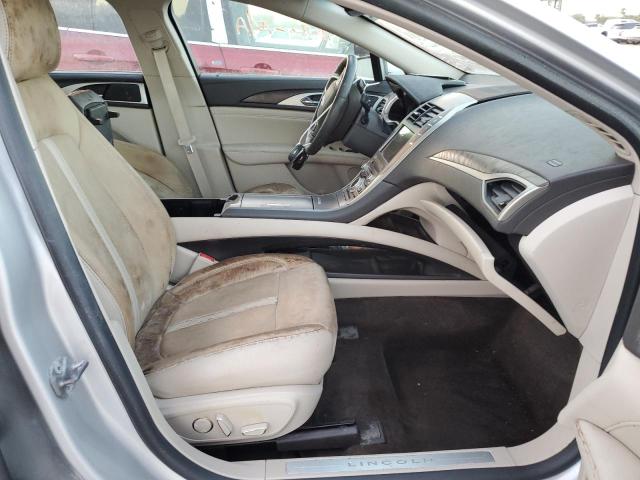Photo 5 from auction – 2017 LINCOLN MKZ RESERV with VIN 3LN6L5E91HR664708