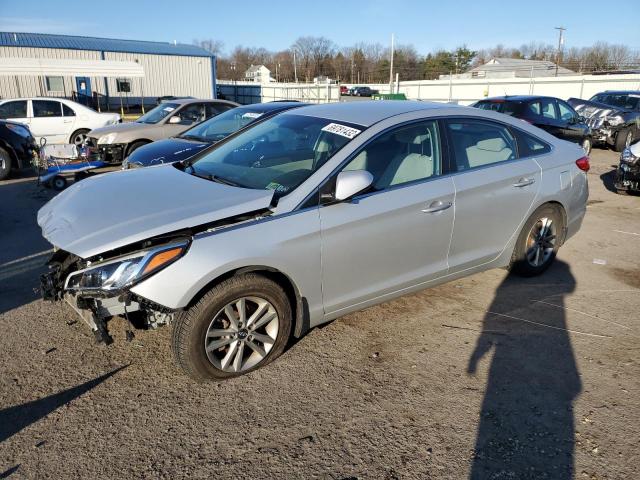HYUNDAI SONATA SE 2017 with VIN 5NPE24AF6HH509793 - Photo from auction