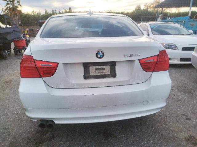 Photo 6 from auction – 2011 BMW 328 XI with VIN WBAPK7C58BA972724
