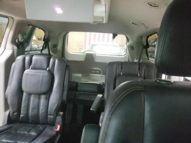Photo 10 from auction – 2011 CHRYSLER TOWN & COU with VIN 2A4RR8DG9BR705837