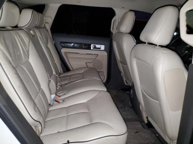 Photo 11 from auction – 2008 LINCOLN MKX with VIN 2LMDU68C78BJ00954