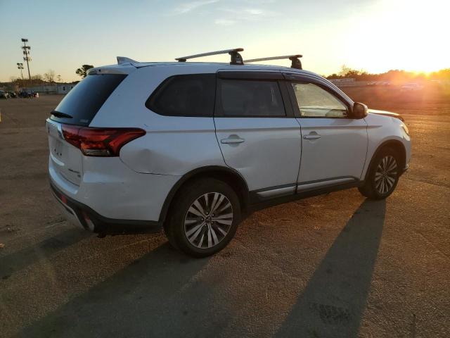 Photo 3 from auction – 2019 MITSUBISHI OUTLANDER with VIN JA4AZ3A33KZ013189