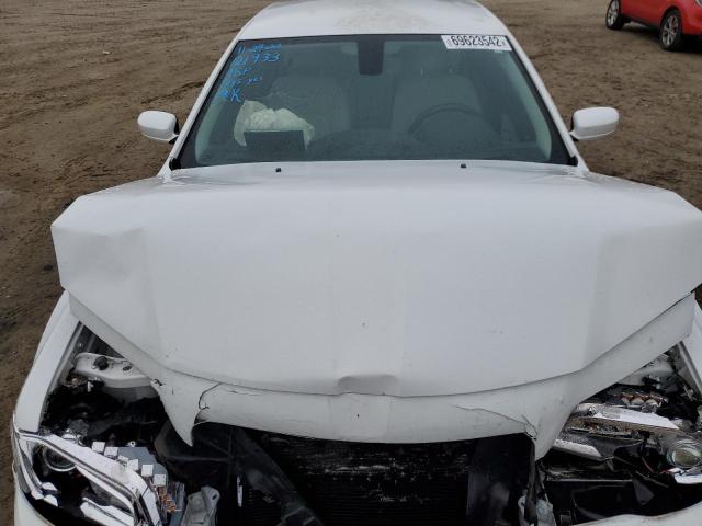 Photo 11 from auction – 2019 CHRYSLER 300 TOURIN with VIN 2C3CCAAG3KH542489