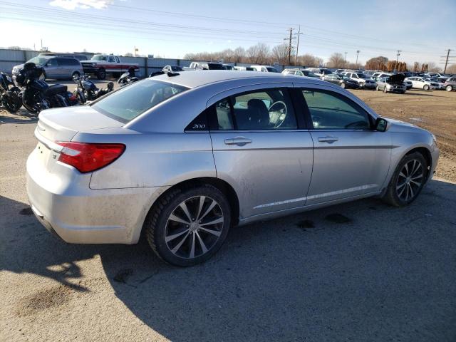 Photo 3 from auction – 2012 CHRYSLER 200 TOURIN with VIN 1C3CCBBG6CN297071