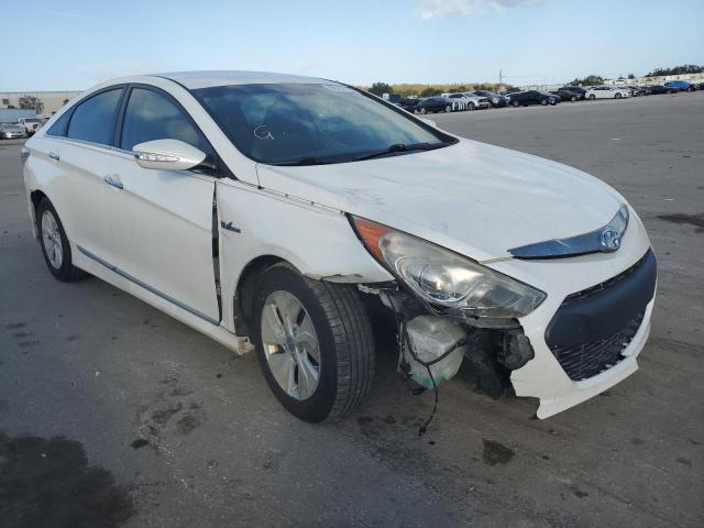 Photo 4 from auction – 2013 HYUNDAI SONATA HYB with VIN KMHEC4A41DA089742