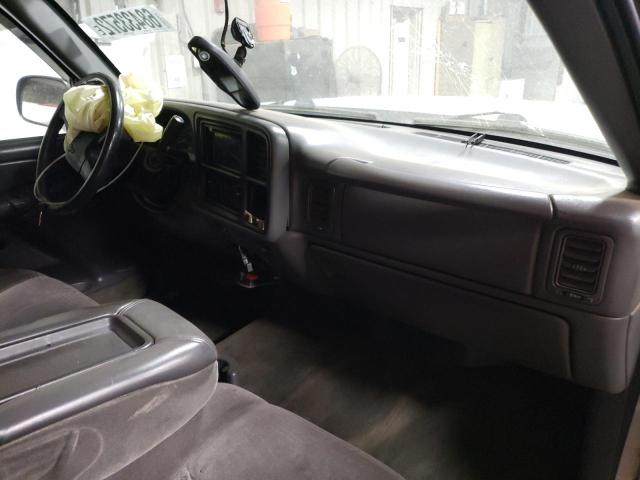 Photo 8 from auction – 2005 CHEVROLET SILVERADO with VIN 1GCEK19B45E125779