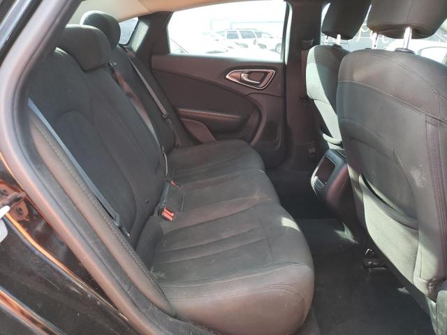 Photo 10 from auction – 2016 CHRYSLER 200 LIMITE with VIN 1C3CCCAB7GN111961