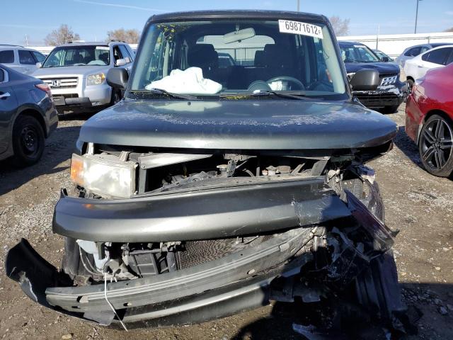 Photo 5 from auction – 2004 TOYOTA SCION XB with VIN JTLKT324040144501