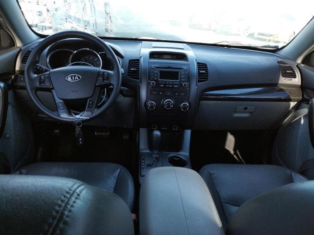 Photo 8 from auction – 2011 KIA SORENTO with VIN 5XYKT3A15BG090011