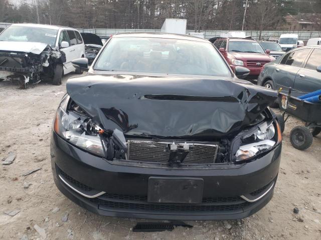 Photo 5 from auction – 2012 VOLKSWAGEN PASSAT SE with VIN 1VWBP7A31CC030596