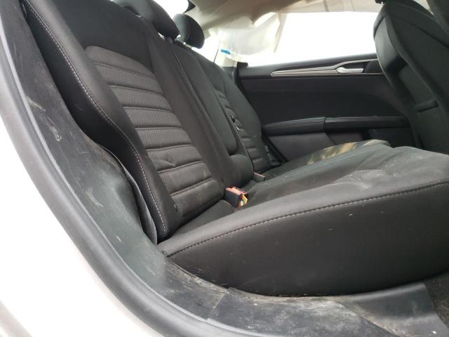 Photo 10 from auction – 2019 FORD FUSION SE with VIN 3FA6P0LU2KR257092