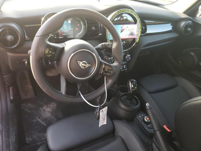 Photo 8 from auction – 2022 MINI COOPER S with VIN WMW43DL01N3P19773