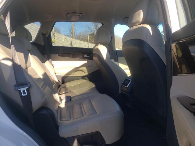 Photo 11 from auction – 2016 KIA SORENTO EX with VIN 5XYPHDA56GG163099