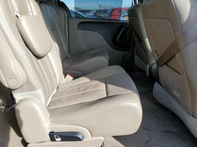Photo 11 from auction – 2014 CHRYSLER TOWN & COU with VIN 2C4RC1CG2ER139413