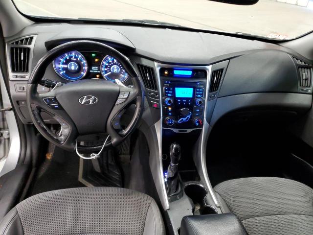 Photo 8 from auction – 2011 HYUNDAI SONATA SE with VIN 5NPEC4AC8BH274677