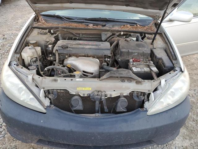 Photo 11 from auction – 2005 TOYOTA CAMRY LE with VIN 4T1BE32K95U040955