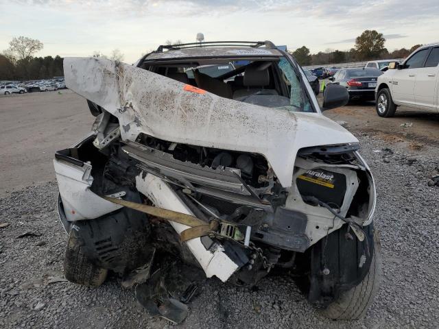 Photo 5 from auction – 2005 TOYOTA 4RUNNER SR with VIN JTEZU14R250049746