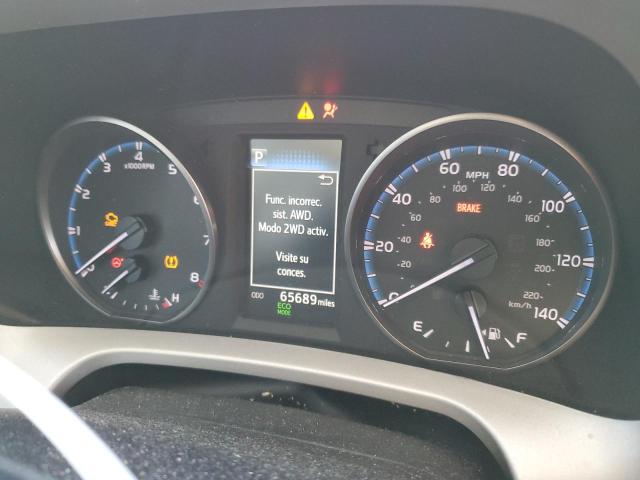 Photo 9 from auction – 2018 TOYOTA RAV4 LE with VIN 2T3BFREV8JW746354