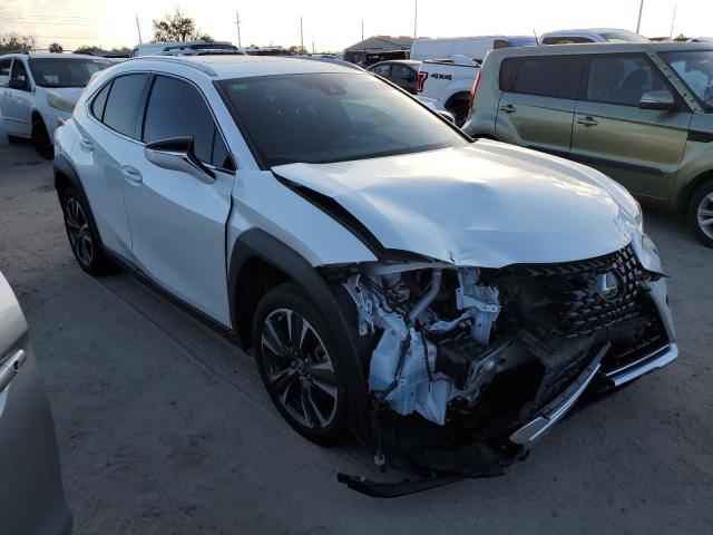 Photo 4 from auction – 2021 LEXUS UX 200 with VIN JTHP3JBH7M2037702