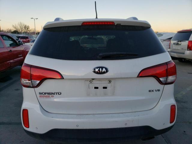 Photo 6 from auction – 2015 KIA SORENTO EX with VIN 5XYKUDA78FG652707