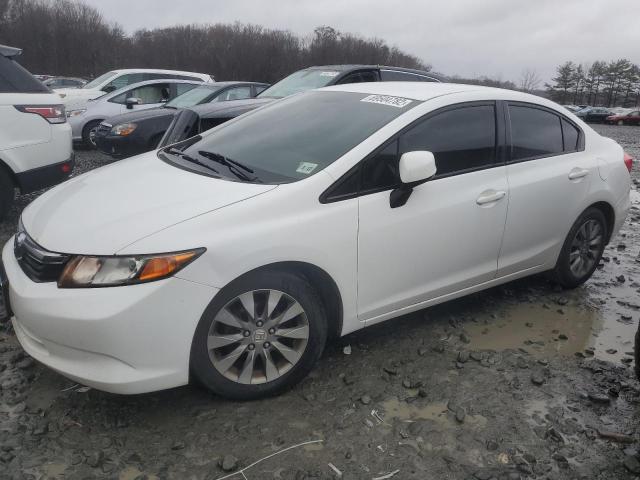 HONDA CIVIC HF 2012 مع رقم تعريف المركبة 2HGFB2F68CH322916 - صورة من المزاد